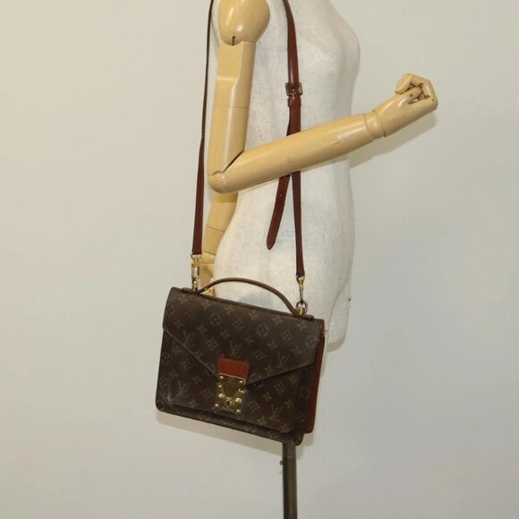 LOUIS VUITTON Monogram Monceau 26 Shoulder Bag - Picture 14 of 16